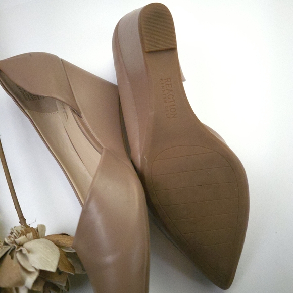 Kenneth Cole Elegant Tan Women's Shoes Sz 9m - Picture 5 of 9